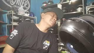 Cara Mudah membersihkan Karet Helm agar terlihat seperti baru lagi.