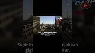 Supir truk dibegal di jalan tol   #shorts #videoviral #begal