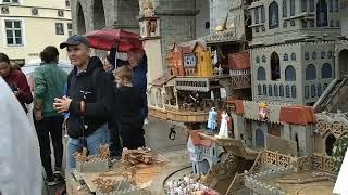 Estonia / A Piece of the Middle Ages in TALLINN TOWN Hall Square /Keskaeg Raekoja platsil /Эстония