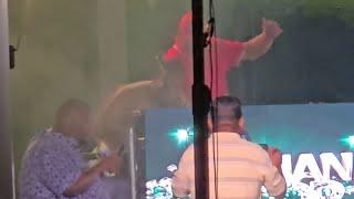 Moment US rapper Fatman Scoop collapses on stage before dying | SWNS