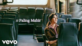 Raisa - Si Paling Mahir (Official Lyric Video)