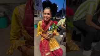 Navratron में लक्ष्मी aayi hai  खाने की लत लग gayi तो  #trend #streetfood #trending #viral #food