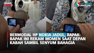 Bermodal HP Nokia Jadul, Bapak-bapak ini Rekam Momen saat Depan Kabah Sambil Senyum Bahagia