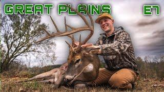 Hunting An Arkansas GIANT From A Barn, Missouri Stud At The Base Of The Tree #deerhunting