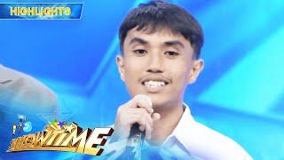 It's ShowFam, inimbitahan si Ralp na nagpa-viral ng Maybe This Time dance challenge | It's Showtime