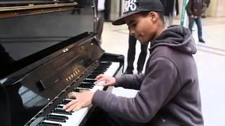 TETRIS THEME Live Piano Cover By SedZik 78 Gare Paris Saint Lazare