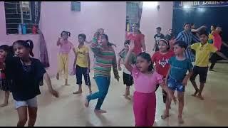 all students learn for dance(Jayant)