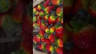 #Strawberries  #blueberries🫐#fruits #freshfruits #lifestyle #healthylifestyle