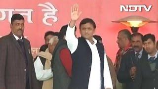 Congress Rejects Akhilesh Yadav's Final Offer Of 99 Seats, Alliance Nearly Over