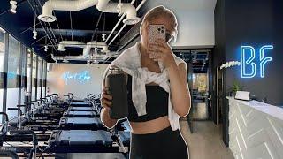 COME WITH ME TO MEGAFORMER PILATES | morning routine + workout class vlog