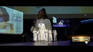 Hallelujah Night 24 ft Freda Vaillant - Only You are Holy / Holy are you Lord / Holy, Holy |