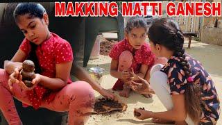 Janavi and gayathri making మట్టి ganesh || making sand ganesh ||