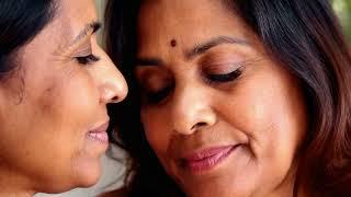 Indian mature aunties lesbian kissing