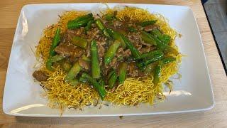 Mì Giòn Xào Thịt Bò -  Crispy Noodle With Beef