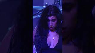 Amy Winehouse - 'You Sent Me Flying Outro' | Live at Import Rotterdam Festival 2004