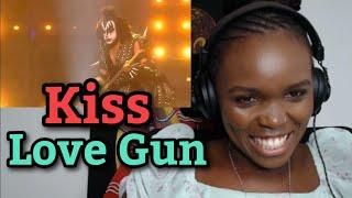 African Girl First Time Reaction to Kiss - Love Gun