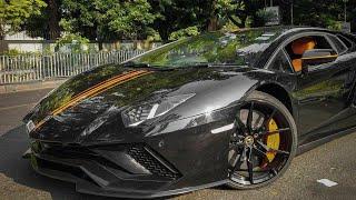 Lamborghini Aventador S speeding on Yamuna Expressway