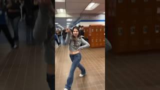 BACKUP DANCERS ATE! #kpop #dance #kpopshorts #kpopdancecover #kpopinpublic #hwasa #school #mamamoo