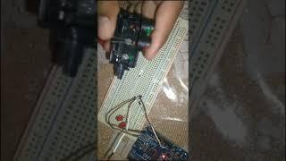 traffic lights using arduino uno