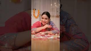 Solo poses for Diwali | Pose with candle /diya |Minisha Pathak #diwali