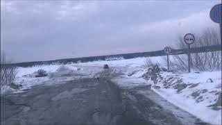 Ледовая дорога, переправа через р. Енисей. Ice road, crossing the river. Yenisei.