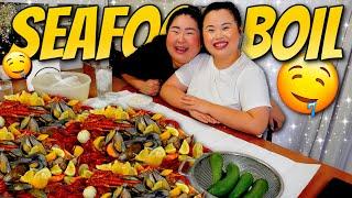 Giant King Crab Seafood Boil + Giant Shrimp + Snow Crab + Mussels + Clams Mukbang 먹방 Eating Show!