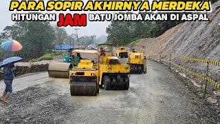 Heavy Equipment for Paving Jomba Stone Arrived