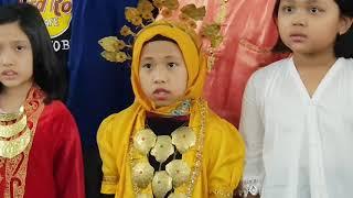 MURSAKIN: INDONESIAN SCHOOL OF MOSCOW STUDENTS ARE SINGING RUSSIAN ANTHEM