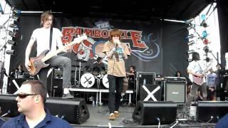 EATMEWHILEIMHOT!-Get Up and Die- Bamboozle 2011