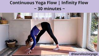 30 minute vinyasa flow | infinity flow | creative and continuous yoga flow | Lauralouiseyoga