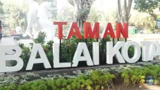 Bandung Banget: Taman Balai Kota Bandung