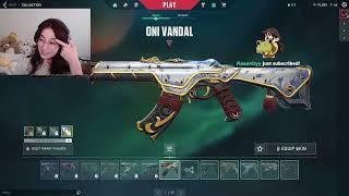 Kyedae reacts to the *NEW* ONI VANDAL SKIN | Is this the best VANDAL SKIN ever??