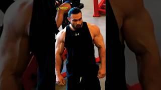 ONE HAND LIFTAnatoly SHOCKS This Bodyduilder  || Anatoly Gym Pranks #shorts #gym #anatoly