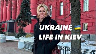 UKRAINE  LIFE IN KIEV! December 16, 2024. The Streets of Kiev, Ukraine. Street Scenes.