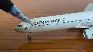 JC Wings 1:400 Cathay Pacific Boeing 777-300