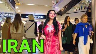 NightLife of IRANIAN Girls and Boys  IRAN 2024 Night Walk ایران