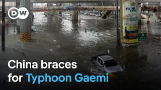 Typhoon Gaemi: Freighter sinks off Taiwan's coast