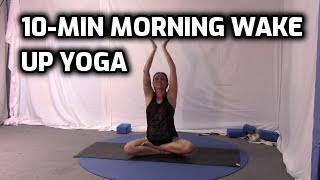 10 Minute morning wake up yoga| Gwen Lawrence