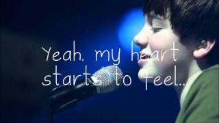 Heart Like Stone - Greyson Chance (STUDIO VERSION - LYRICS ON SCREEN) 