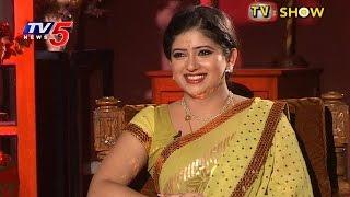 TV Serial Actress Pallavi Interview | Sharing Savithri Serial Experiences | Telugu News | TV5 News
