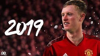 This is Why Manchester United Needs Sean Longstaff !