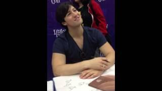 Warbler autograph signing