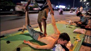 Массаж у шоссе за 2 доллара во Вьетнаме | Традиционный вьетнамский уличный массаж