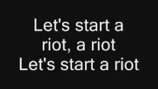 Three Days Grace - Riot with lyrics