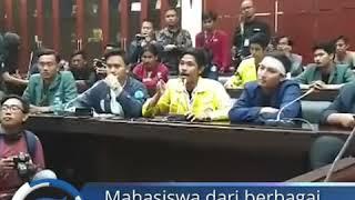 Viral Video ketua BEM UI Teriak Tidak Percaya DPR di Hadapan Anggota Dewan di Gedung DPR RI