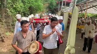 Welcoming the funeral offerings of Thai and Muong people in Tat village, Tuong Tien commune