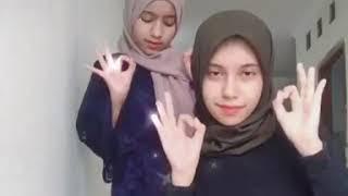 Salwaliya Dancing queen, sarah & najwa tik tok