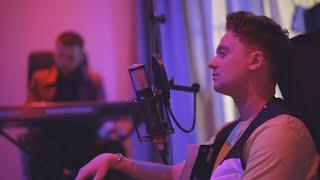 Conor Maynard - For The Night (Acoustic)