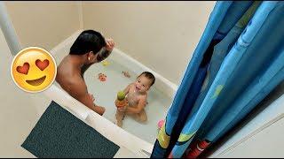 BATH TIME WITH DADDY