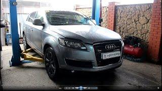 Подтекание масла из двигателя замена прокладок теплообменника на АУДИ Q7 2008 AUDI Q7 3,6 бензин